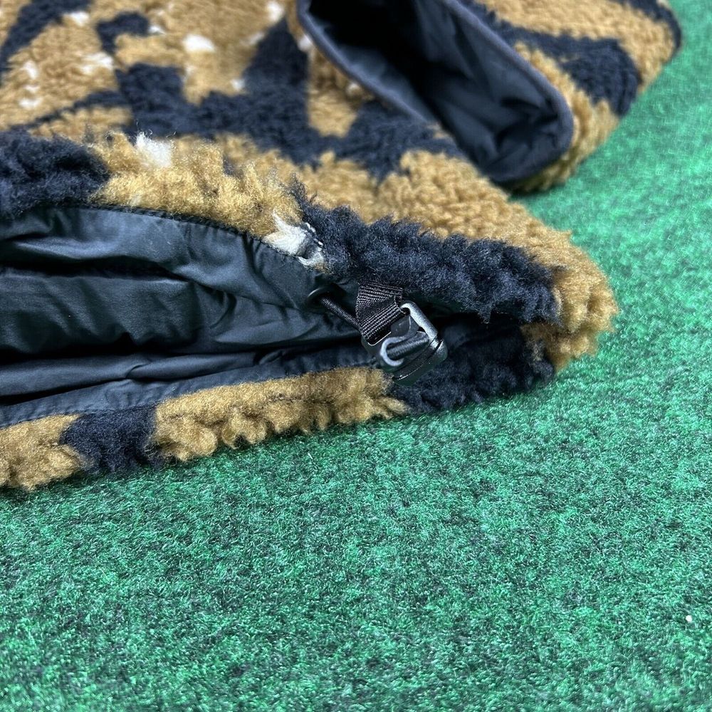 Whitespace Tiger Print 3l Performance Sherpa Jack… - image 4